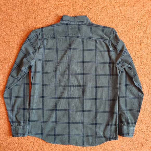 Hollister Corduroy Shirt - Picture 9 of 9